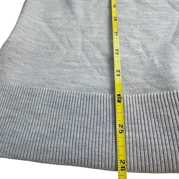 Banana Republic Women’s Medium Merino Wool Sweater Bundle - Picture 14 of 14